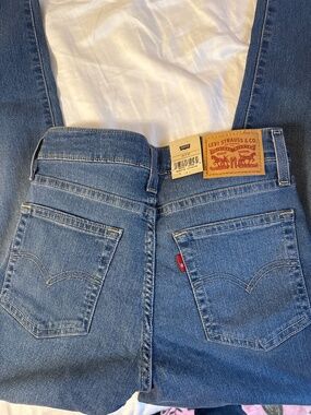 Levi’s 721 High Rise Skinny